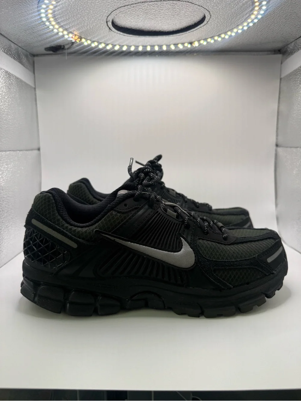 Nike low top